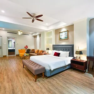 Sam Royal Aparthotel